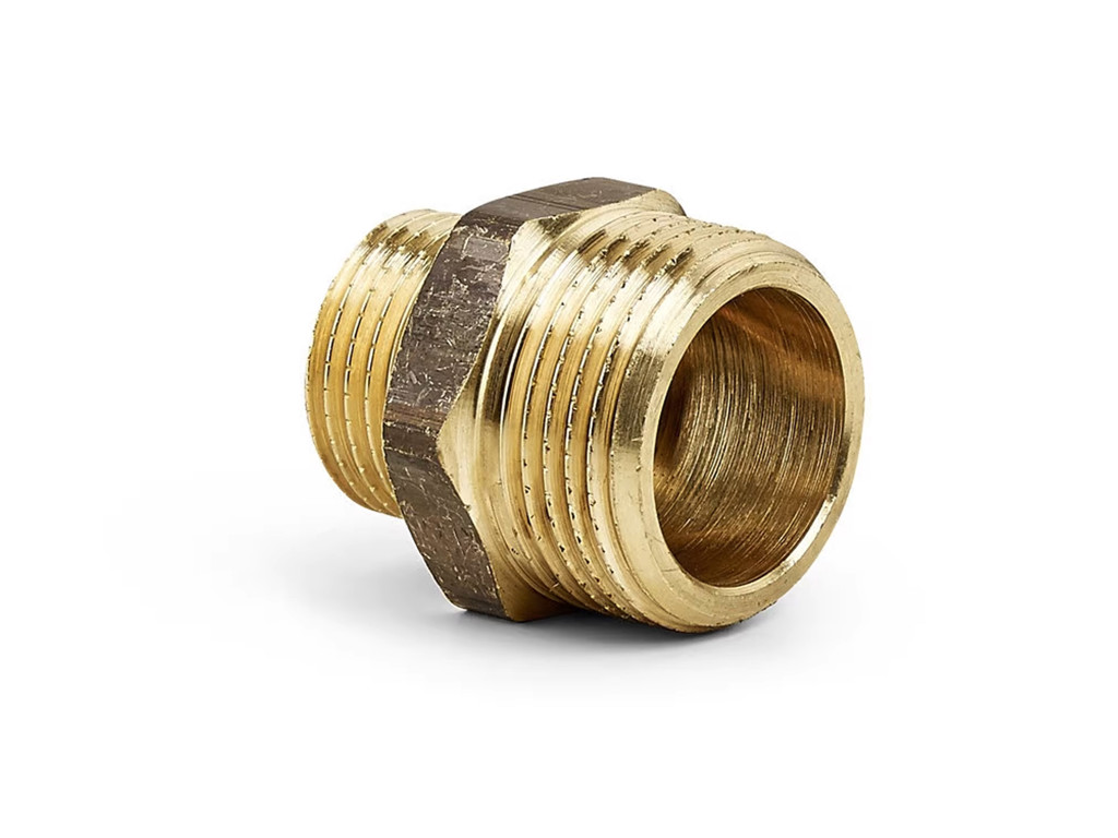 BRYSTNIPPEL 1/2"H-1/4"H MESSING M.KONUS